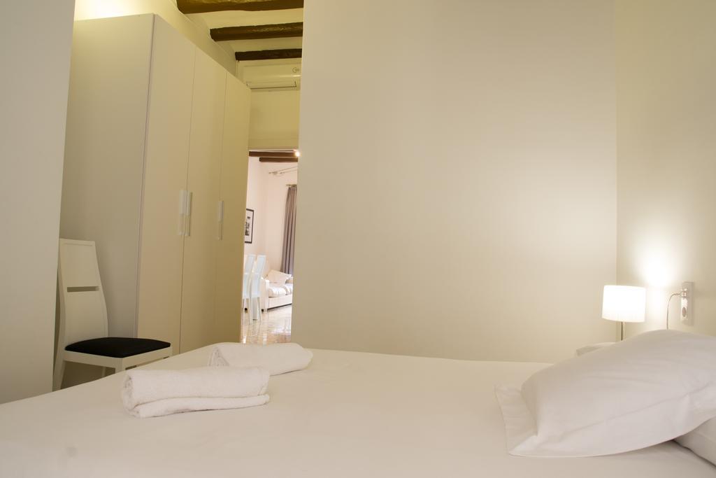 Barnapartments Basic Gracia Barcelona Exterior foto